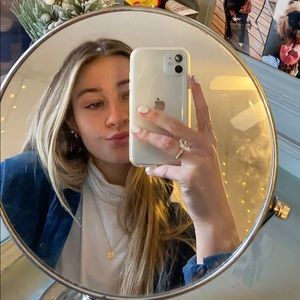 Meet your Posher, Emma